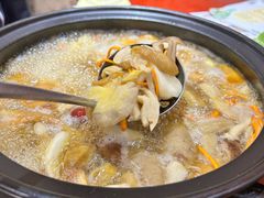 -菌之家·专业纯野生菌火锅·特色炒菌