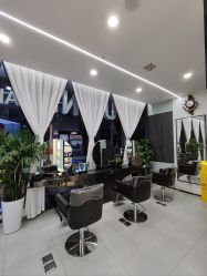 -U·NI SALON 造型