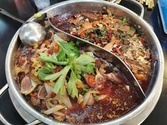 -胖娃古镇鸡杂·黑金冠(磁器口总店)