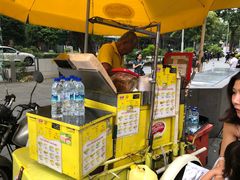 -詹爷爷乌节路街头冰淇淋