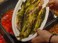 -小小河边鱼(天润城店)