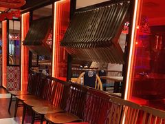 等位区-江边城外烤全鱼(方庄时代购物中心店)