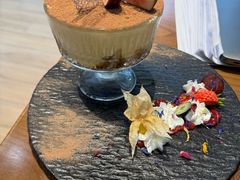 -Mark&Mars Restaurant