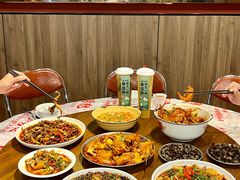 -辣螃铠盆盆蟹大排档(海昌店)