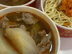 -江三王记牛杂馆(总店)