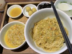 -蟹上黄·蟹黄面·江南糖水(人民广场店)