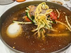 -百年石锅饭(阿里郎美食街店)