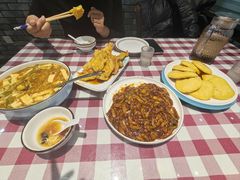 -小锅饭豆腐馆(嘉陵江街店)