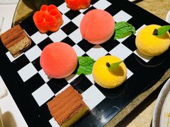 -悦泰环球美食自助(金茂旗舰店)