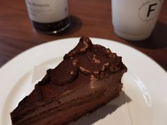 -Fridi Patisserie Cafe