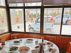 -小六农家乐(崇明西沙湿地店)