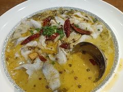 -鱼亨小鲜酸菜鱼(大信店)