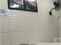 -江三王记牛杂馆(总店)