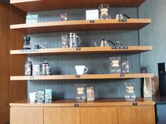 -星巴克(西安曲江银泰店)