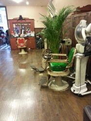 点击看大图 b1-TWOFACE双面理发馆