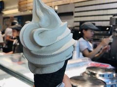 -喜茶(上海打浦桥日月光gelato lab+店)