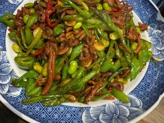 酸豇豆炒鸡杂-老五烧烤(盘金华府总店)