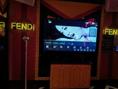 -UK派对KTV(日月广场店)