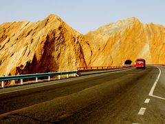 景点-天山神秘大峡谷