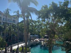 -亚龙湾中心广场