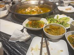 -老船舫·现做活鲜鱼馆(东郊记忆店)