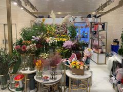 -花邻FloweringLife花艺气球派对(武康大楼店)