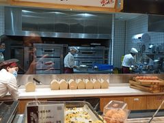 面包甜点陈列柜-汪保来(杭州解放路店)