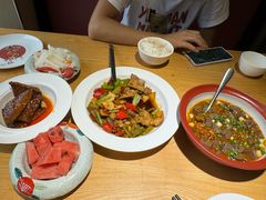 -嫩芽 ·地道重庆菜(十八梯露台夜景店)