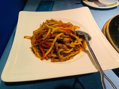 -坛宗剁椒鱼头(河西王府井店)