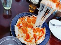 香肠披萨-房角石西餐厅Cornerstone Cafe(龙潭广场店)