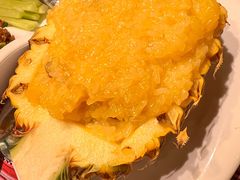 版纳菠萝饭-香巴拉云南餐厅(华莱坞店)