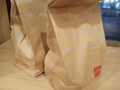 -麦当劳(东岳大道店)