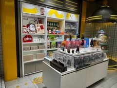 -泡泡玛特POPMART(上海环球港店)