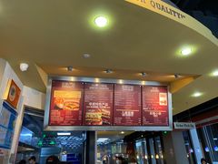 -The Habit Burger Grill 哈比特汉堡(复兴soho店)