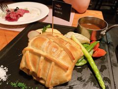 惠灵顿牛扒-SHARK鲨鱼餐吧(购物公园店)