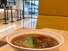 -光明·博海美食花园(上海瑞金医院12号楼店)