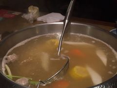 -左庭右院鲜牛肉火锅(金山万达店)