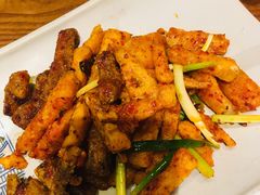 -云海肴·汽锅鸡·云南菜(天山百盛优客店)