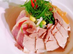 -艳阳天民俗村(公园路店)
