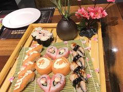 -四海一家自助餐(益田假日广场店)