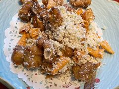 -魏铭鱼头捞饭(晋阳路店)