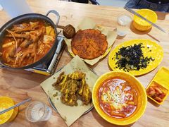 -Woolee韩食堂·韩式家庭料理