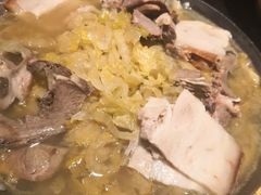 -靠山屯东北农家菜(八龙桥雅苑店)