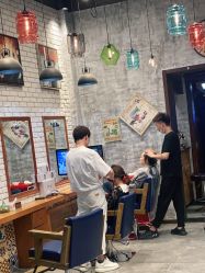 点击看大图 -T.1 hair salon烫染接发