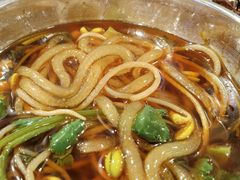 -鸿顺老铁锅美蛙鱼府(解放碑店)