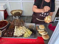 麻辣烫夹馍-老鼓楼麻辣烫夹馍