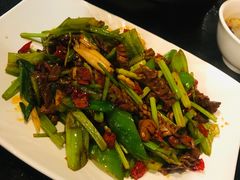 火爆腰花-我去·春饼文化主题餐厅(国定路总店)