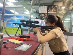 -都市枪神实弹射击俱乐部