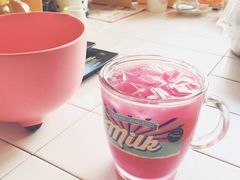 鲜榨果汁-春风十里咖啡馆