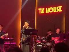 -TZ House音乐现场(来福士中心店)